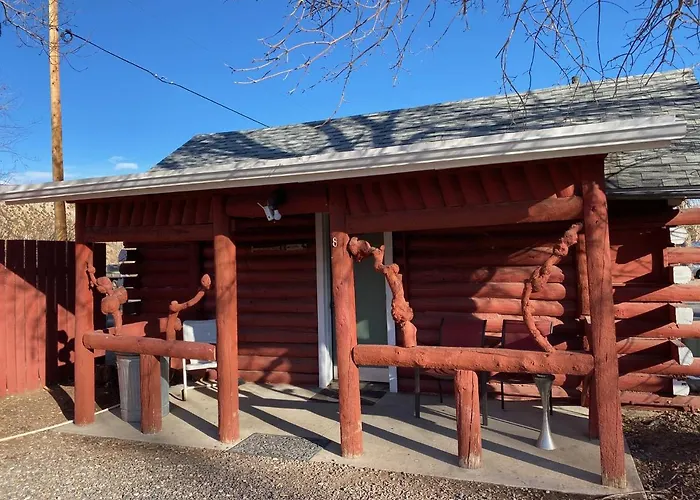 Roundtop Mountain Vista - And 2* Thermopolis